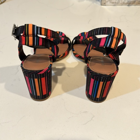 Multi color Gianni Bini open toe heels sz 9 - Picture 4 of 4